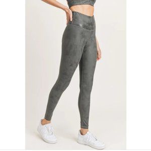 Mono B Overlay Metallic Foil Print High Waisted Leggings